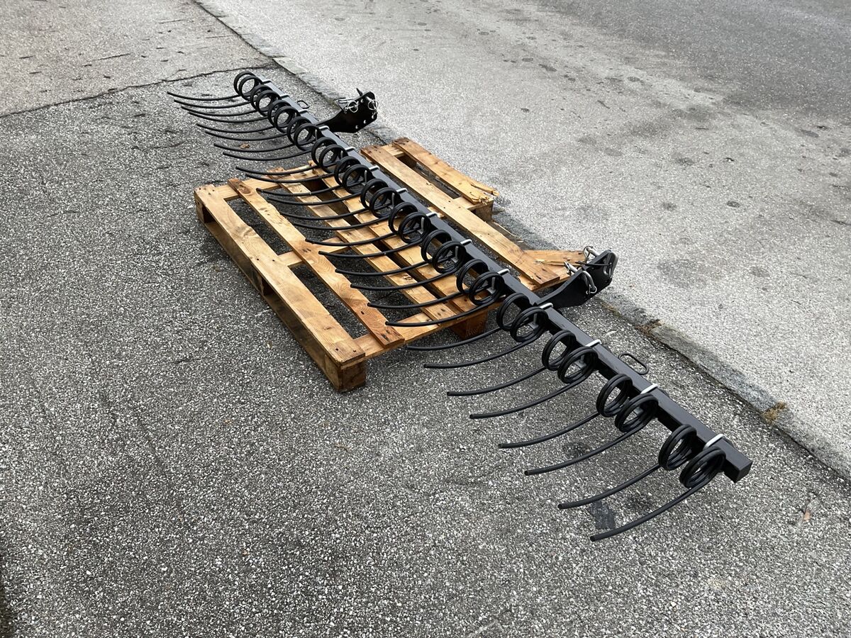 Pöttinger Nachlaufstriegel 3 m 1