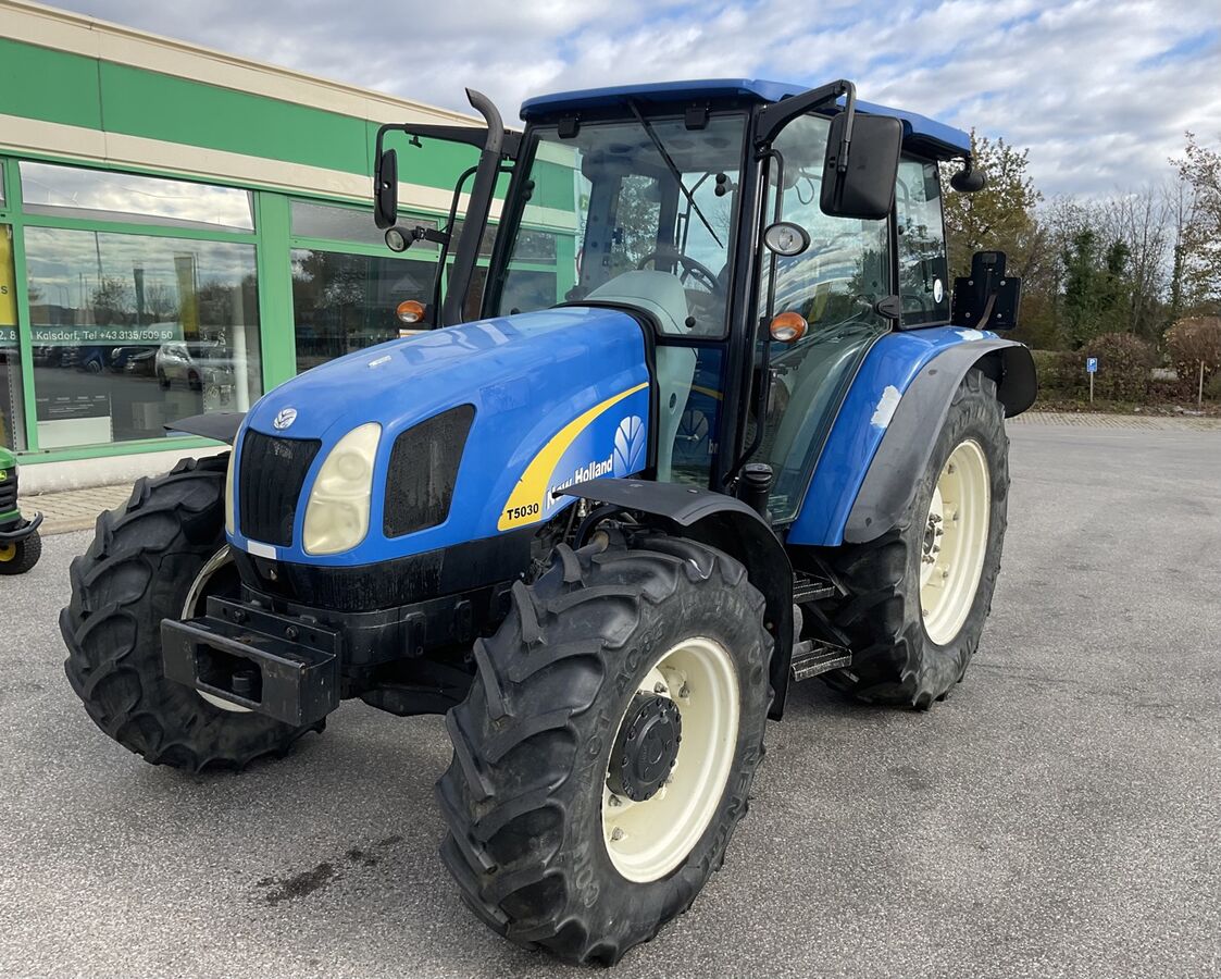 New Holland T 5030 1