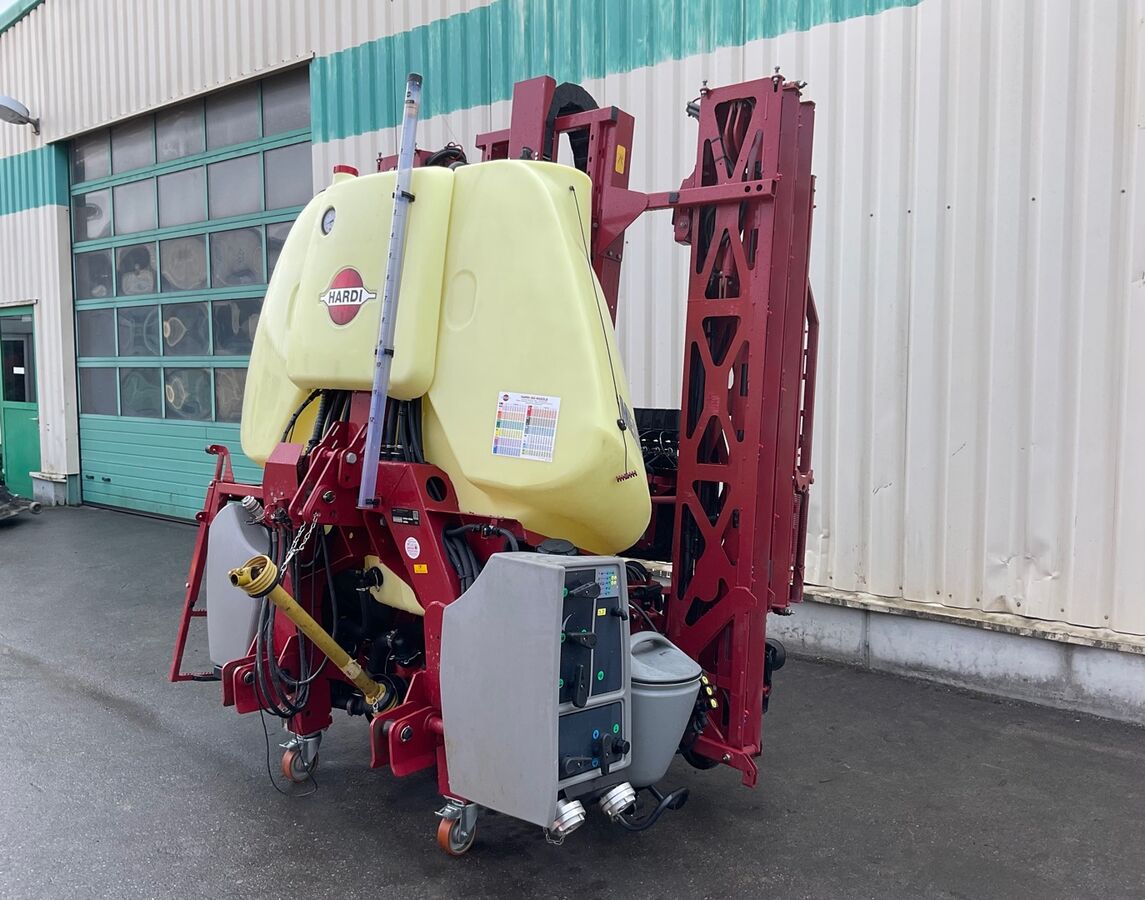 Hardi MEGA 1200 2
