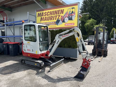 Takeuchi TB 216  Powertilt 