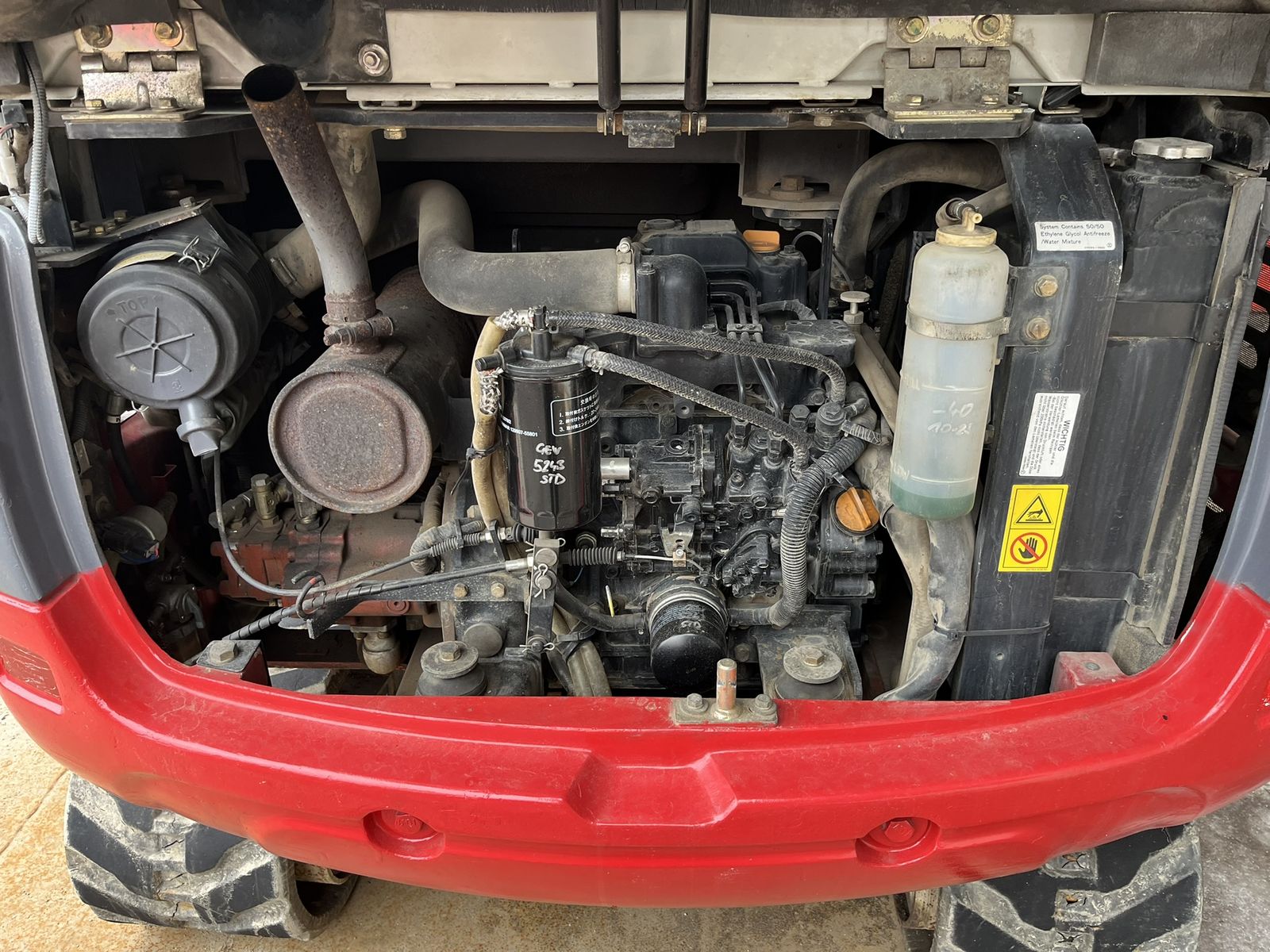 Takeuchi TB 235 mit Powertilt 3