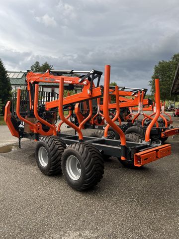 MTM Forest 13T Rückewagen mit MTM 7300 Forstkran