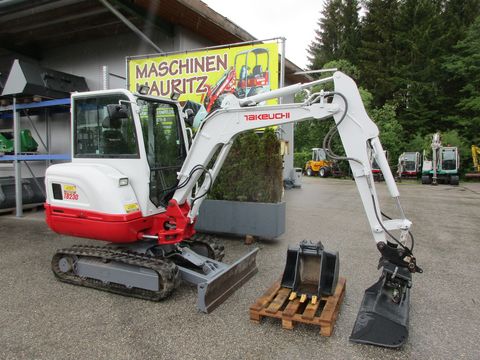 Takeuchi TB 230