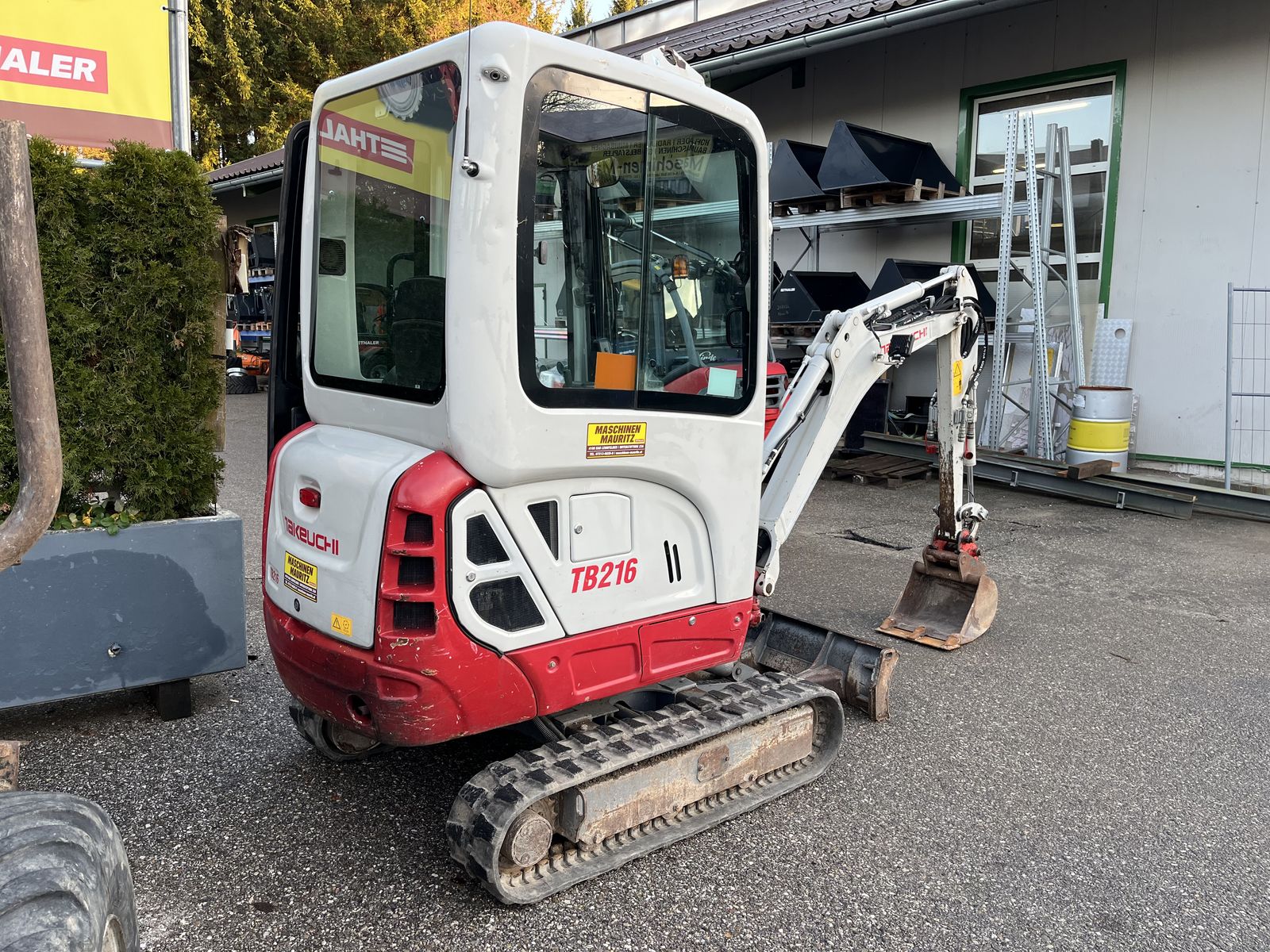Takeuchi TB 216 2