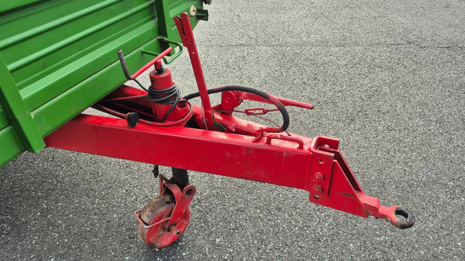 Brantner Einachs-Dreiseitenkipper 5t 3