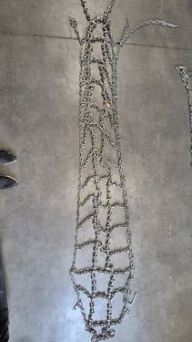 Pewag 12.4/11-32 & 335/80-18