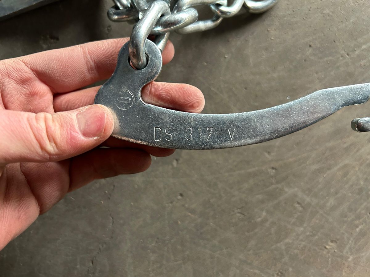 Pewag DS 317 V für 14.9-24 2