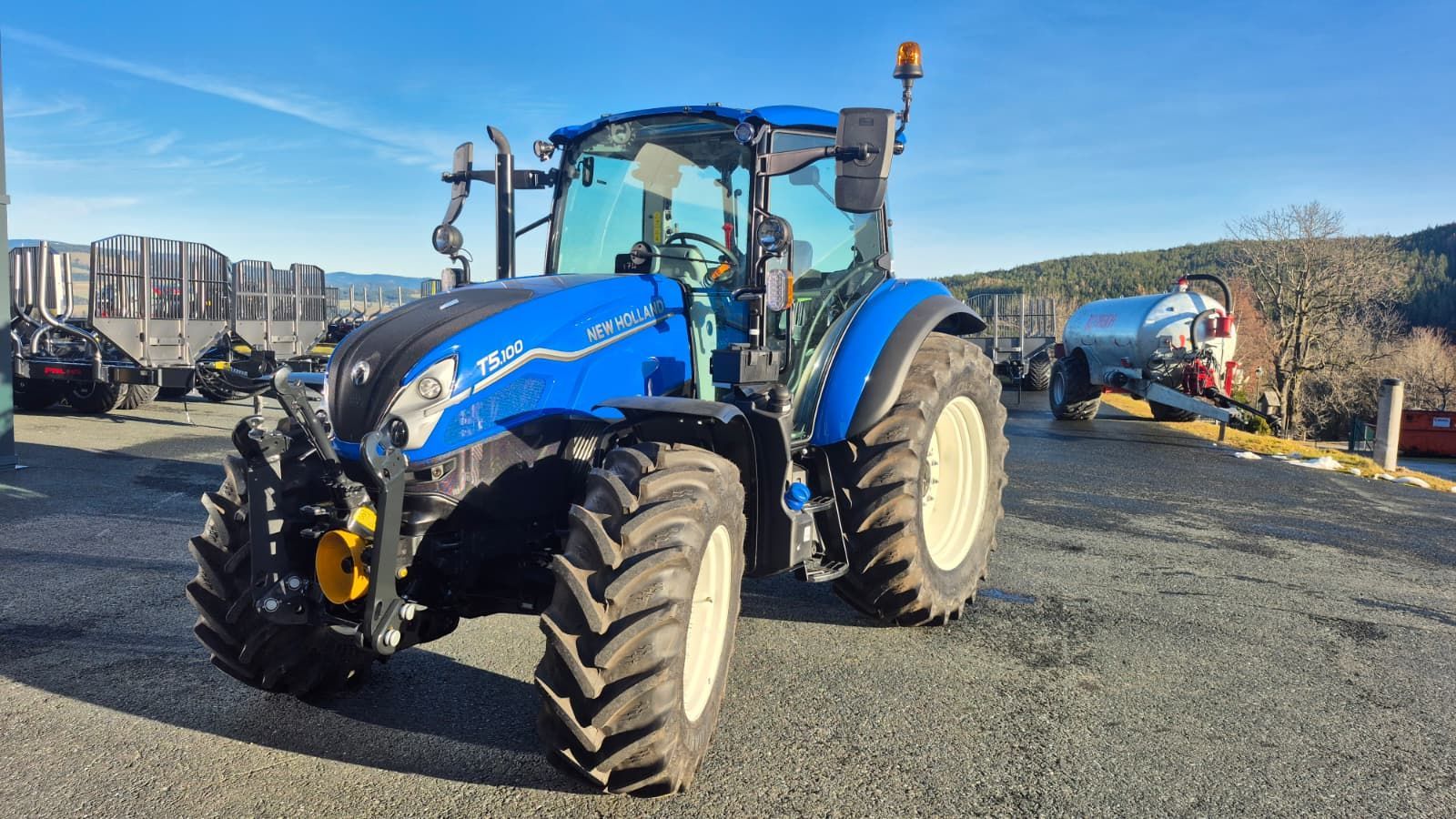 New Holland T5.100 Dual Command 2