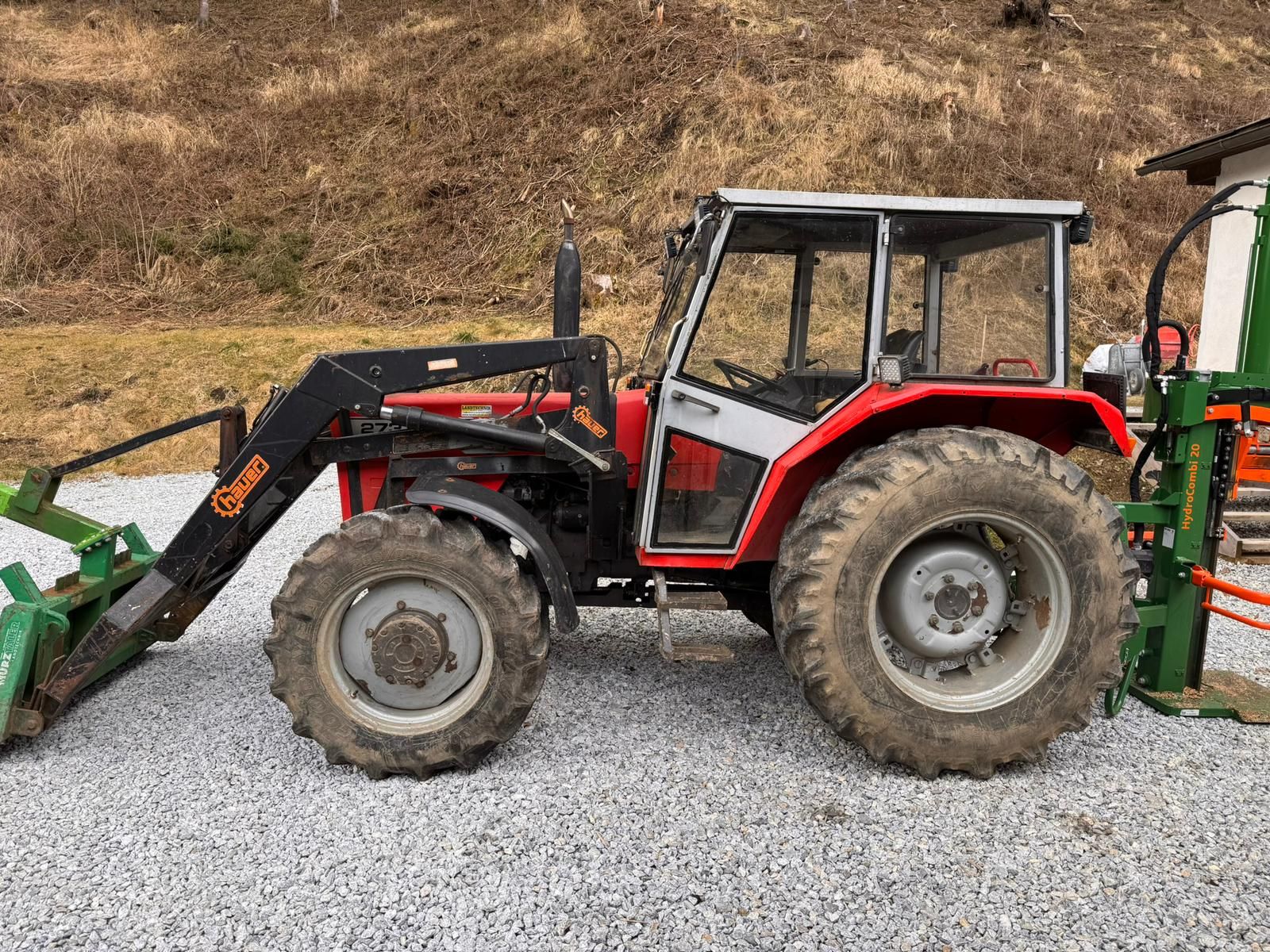 Massey Ferguson 273-4 2