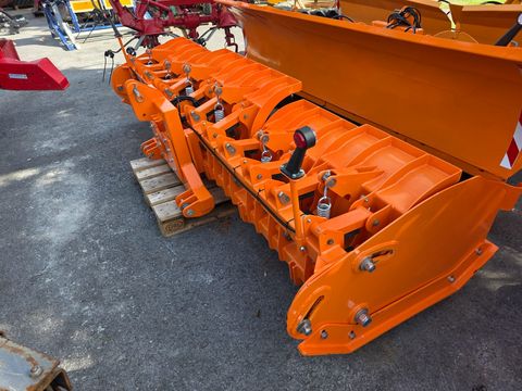 SOMA Parkplatzpflug 3m mit Entlastungsfedern