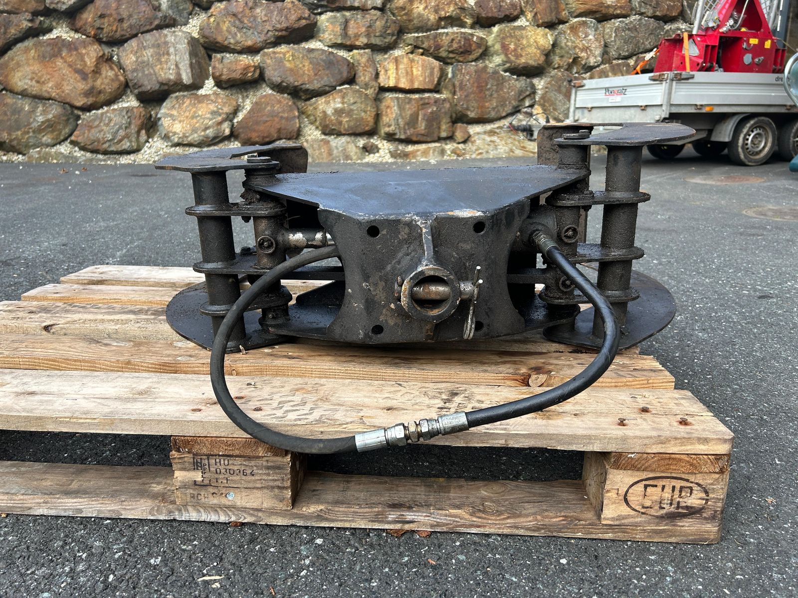 gebrauchte Holzzange 3