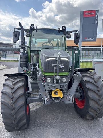 Fendt 211 Vario Profi (Gen3)
