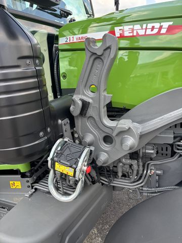 Fendt 211 Vario Profi (Gen3)