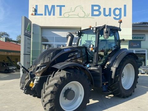 <strong>Valtra T235 Direct m</strong><br />