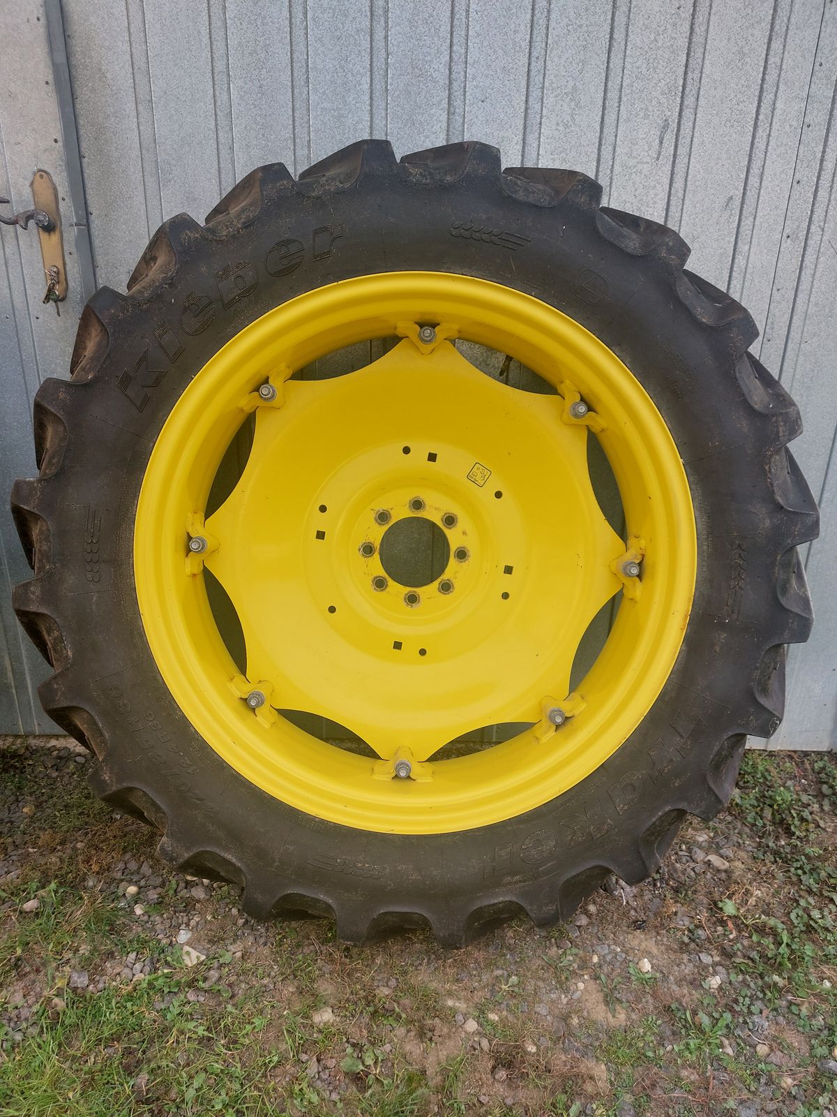 Kleber Traker 340 / 85 R 36 3