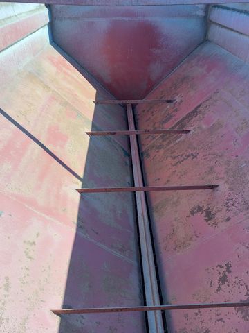 ContainerXL E 1100 mit Austragungschnecke