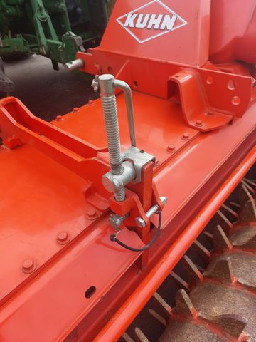 Kuhn HRB 302 Duplex