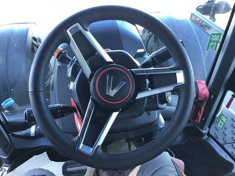 Valtra T215 Direct