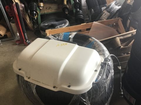Sonstige Valtra Novatel NTRIP Zentimeter  