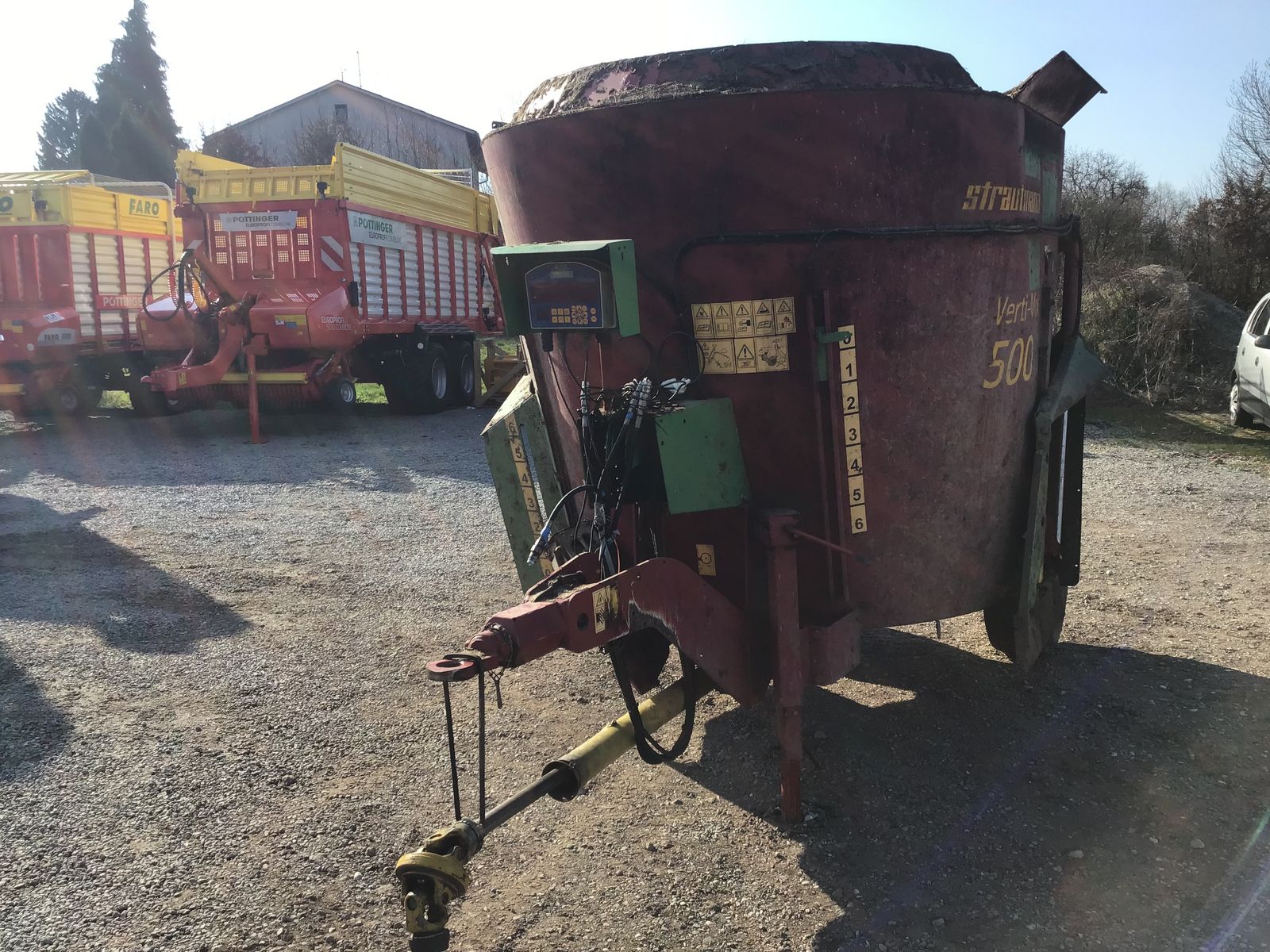 Strautmann VERTI - MIX 500 3