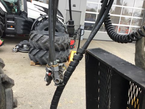 Nokka MV 1302 mit Kran HK 4982