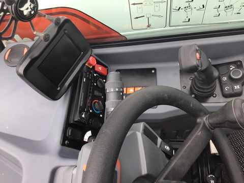 Bobcat T 35.105 mit Nivauausgleich