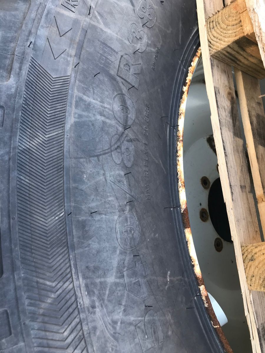 Nokian Kommunalräder zu Steyr CVT 6145 ECO 2