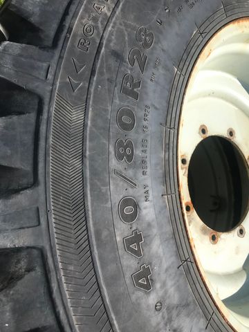 Nokian Kommunalräder zu Steyr CVT 6145 ECO