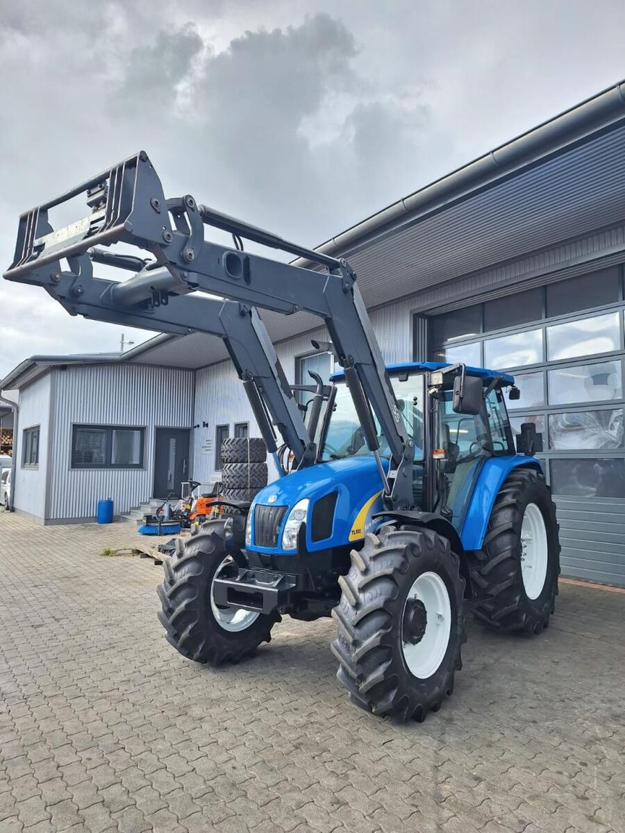New Holland TL 100 A 1