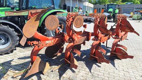 Krone Mustang 120/3