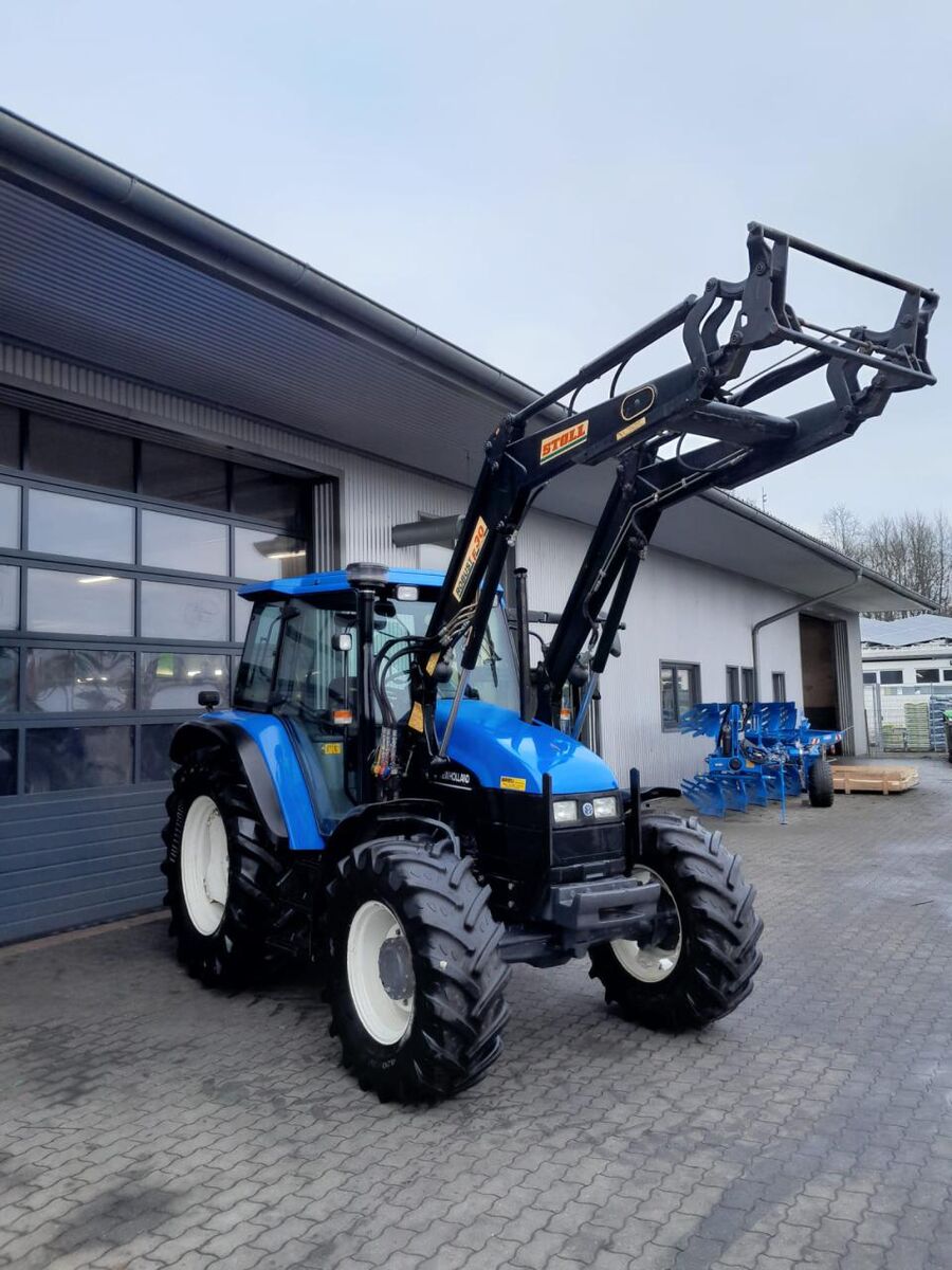 New Holland TS 100 2