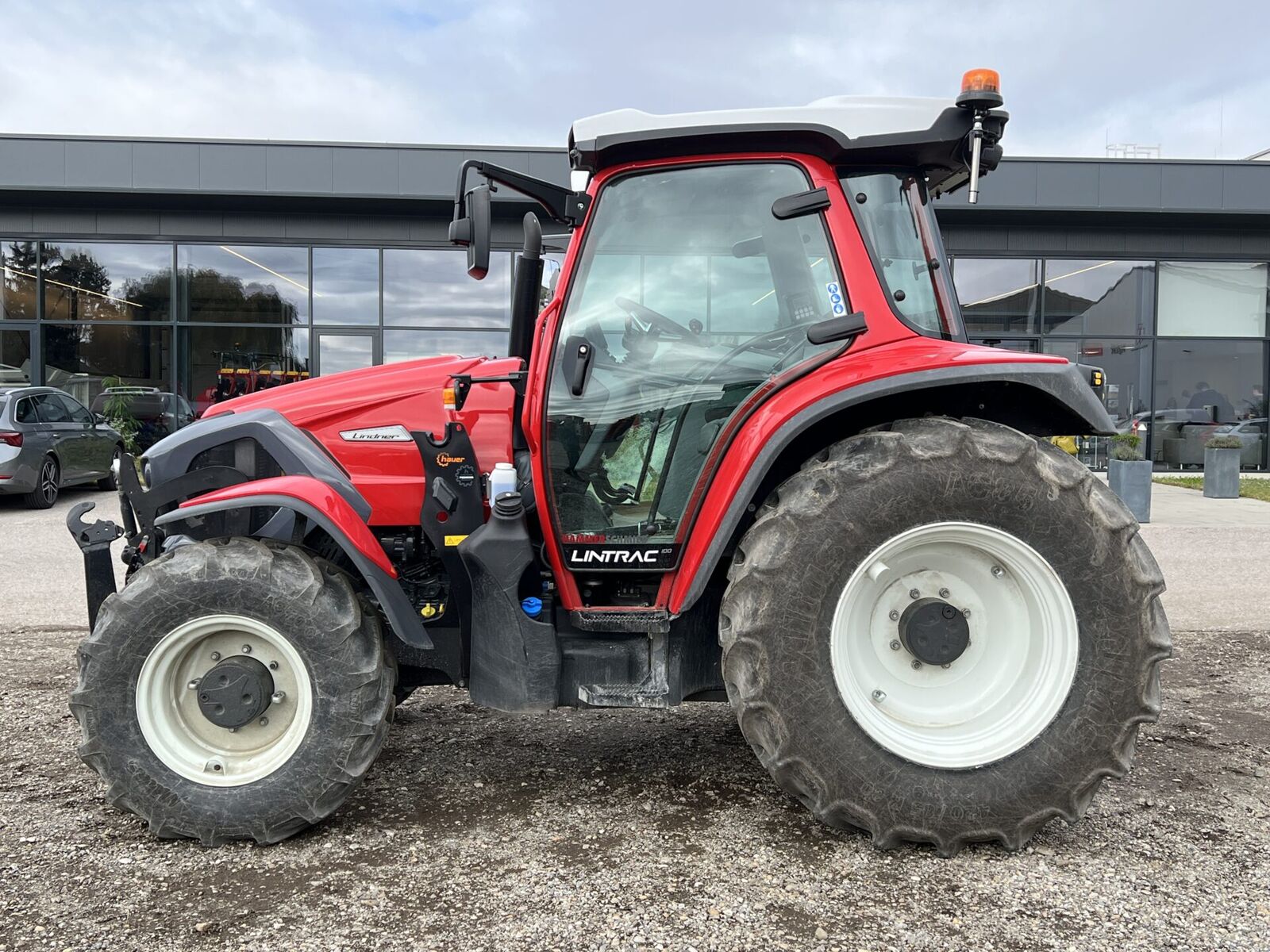 Lindner Lintrac 100 2