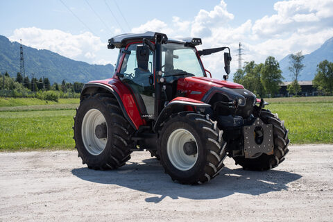 Lindner Lintrac 130