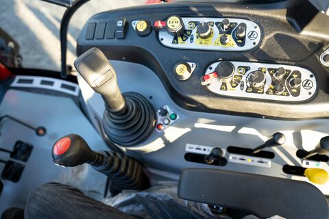 3289-2e633657d6405661778e00f56466d2f1-5035344