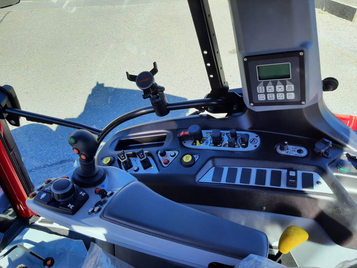 Lindner Lintrac 100 2