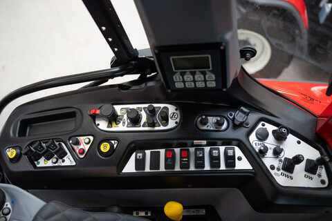 3289-490e168dfe79069e9a92e24d3a6f52f9-4745593