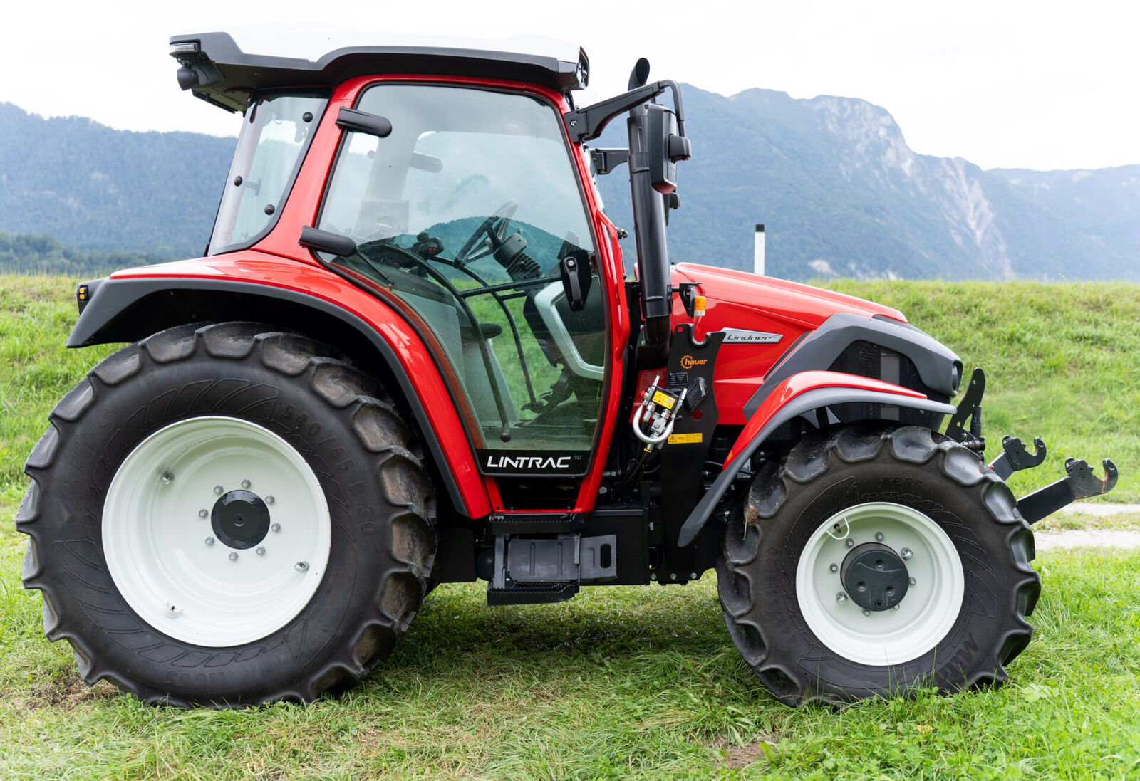 Lindner Lintrac 70 3