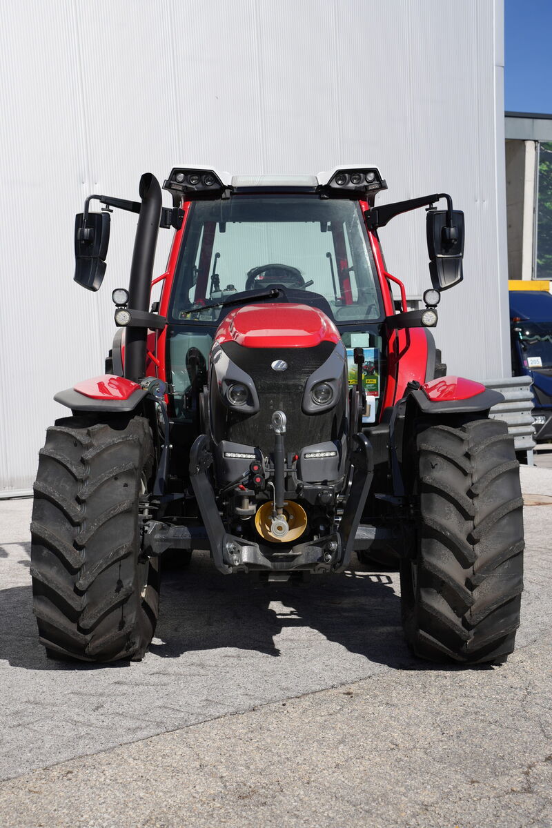 Lindner Lintrac 130 3