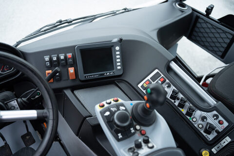 3289-93a1504ce9d68de843eff12a3a12c8a4-4745536