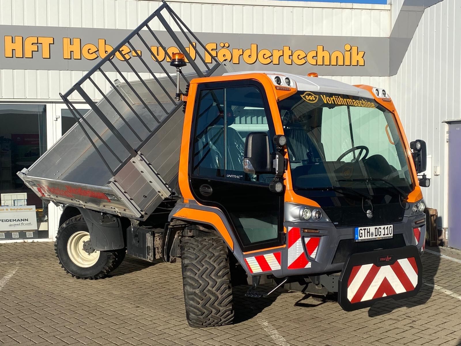 Lindner Unitrac 122 LDrive 1