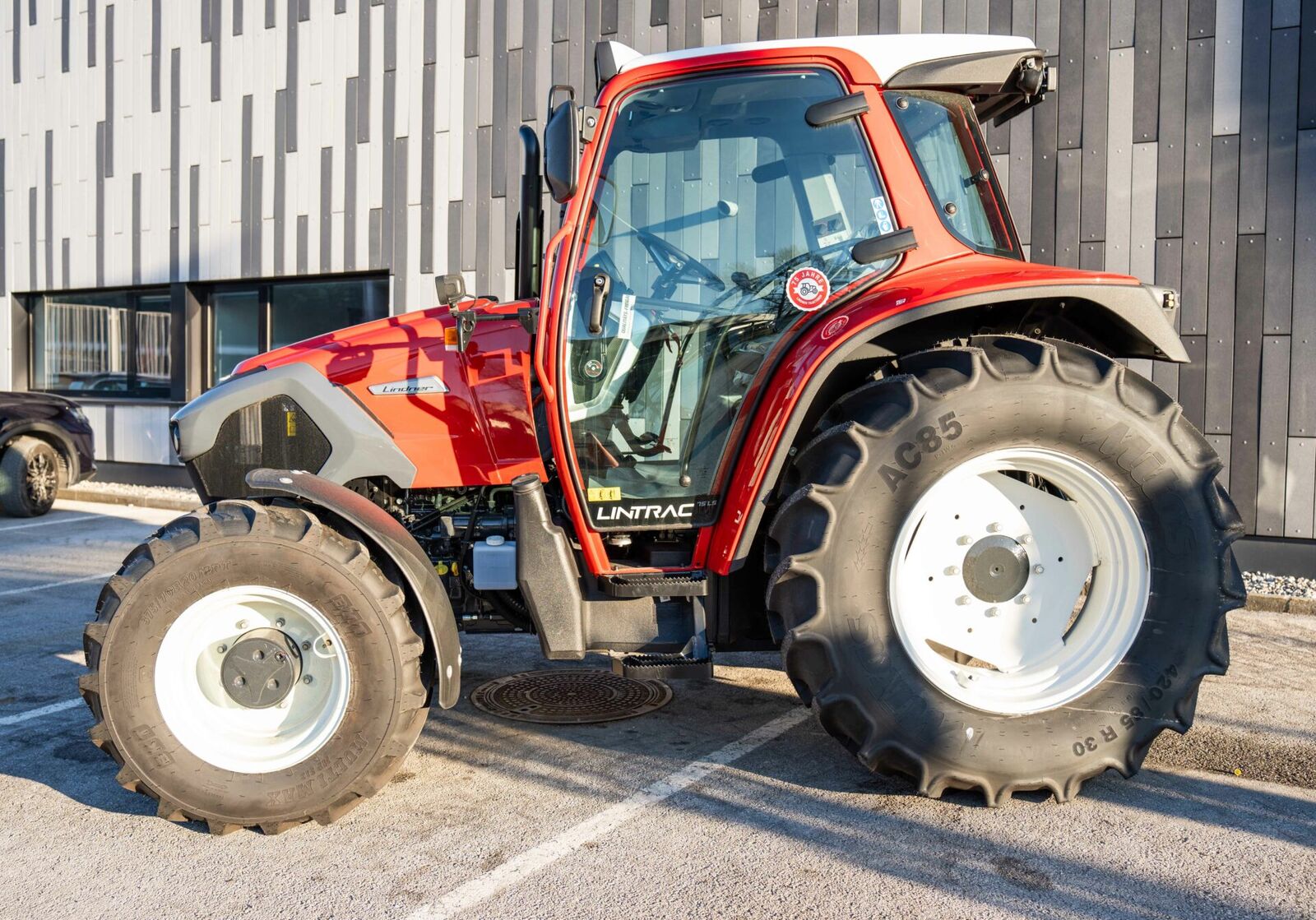 Lindner Lintrac 75 LS 3