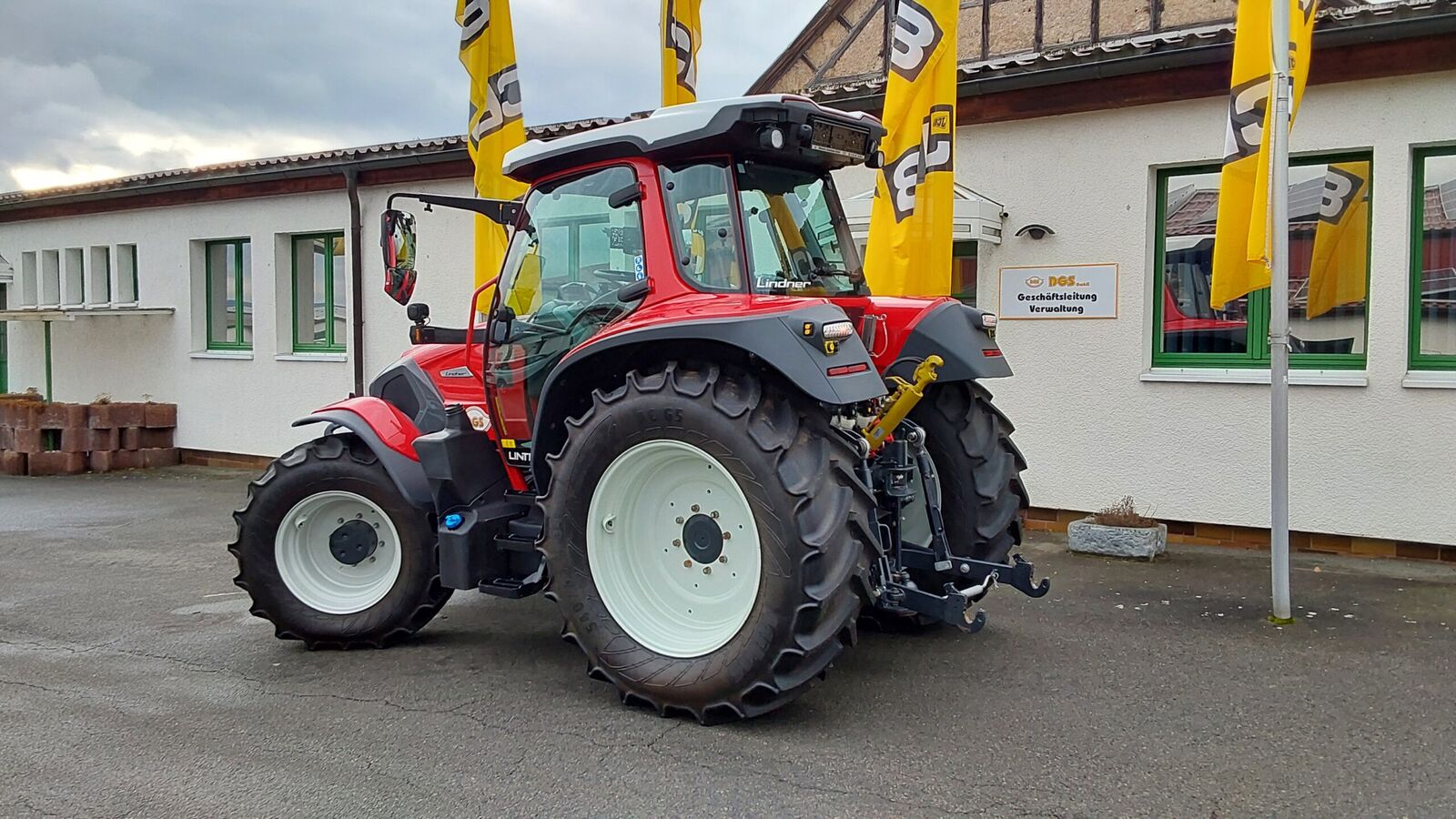 Lindner Lintrac 130 3