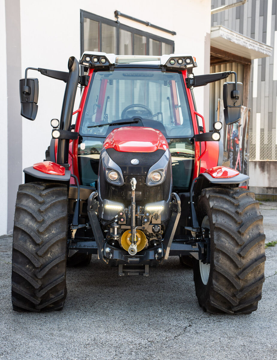 Lindner Lintrac 130 3