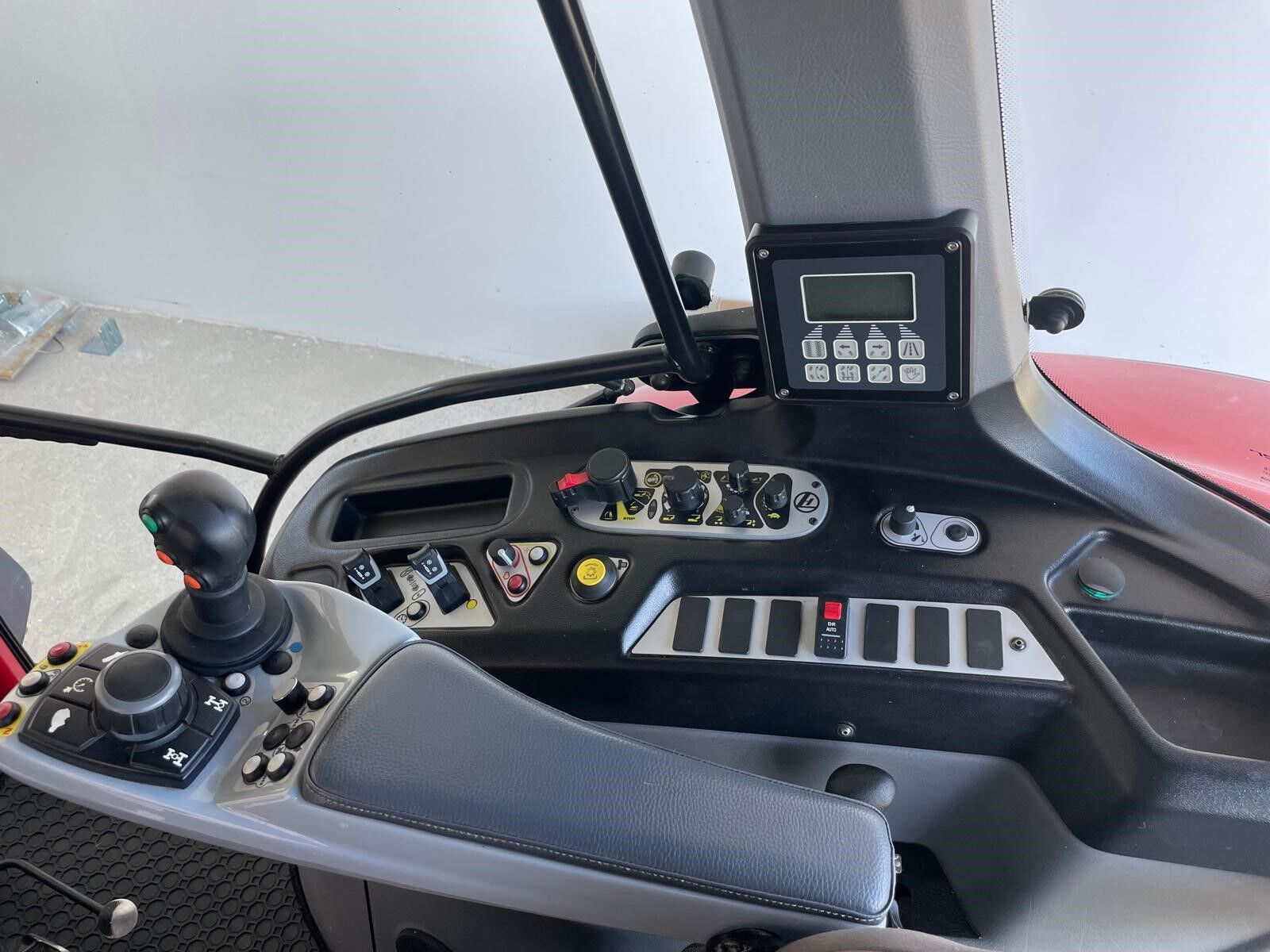 Lindner Lintrac 90 3