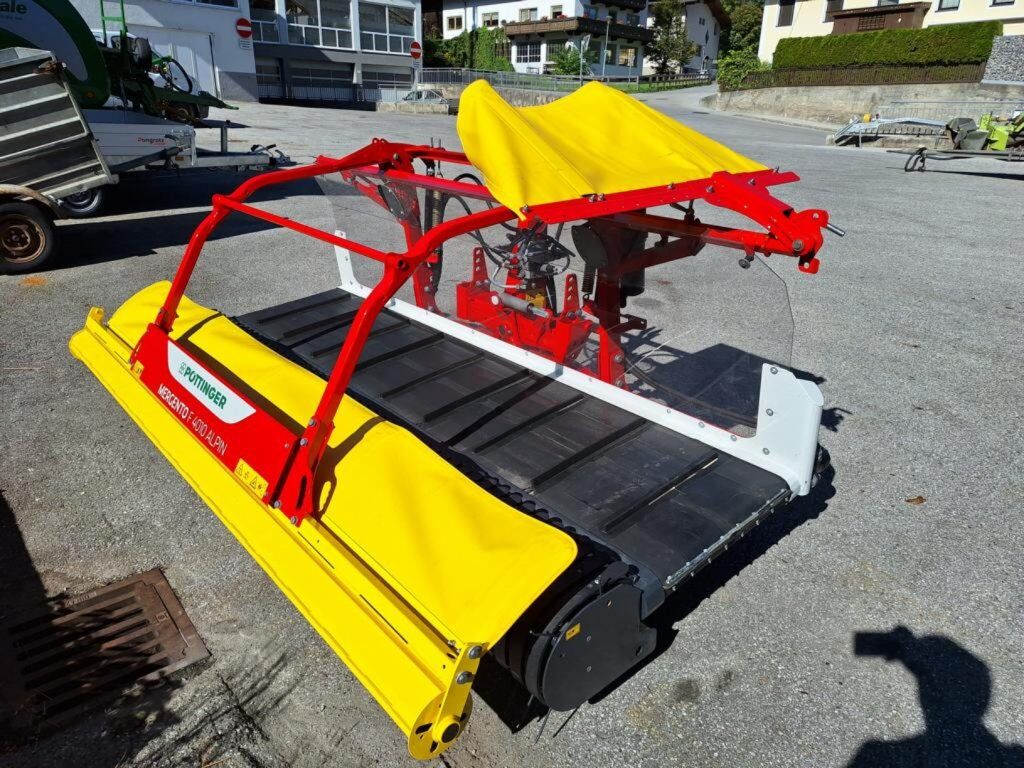 Pöttinger Mergento F 4010 Alpin Bandschwader 2
