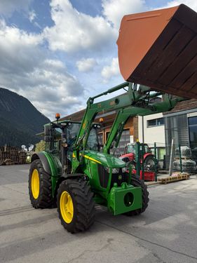 John Deere 5090R