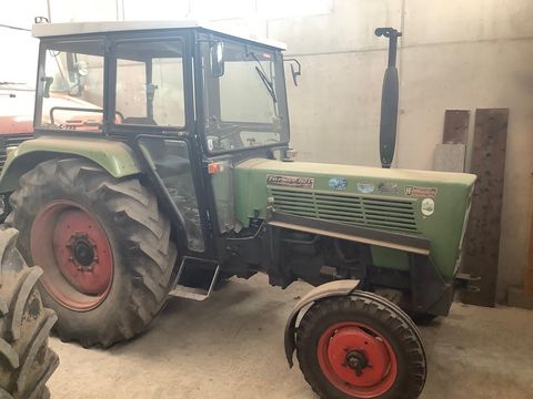 <strong>Fendt 102S</strong><br />