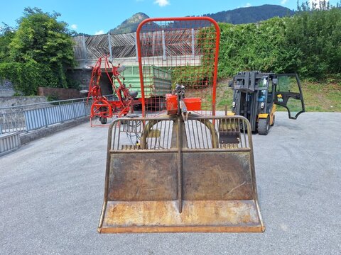Holzknecht HS 380