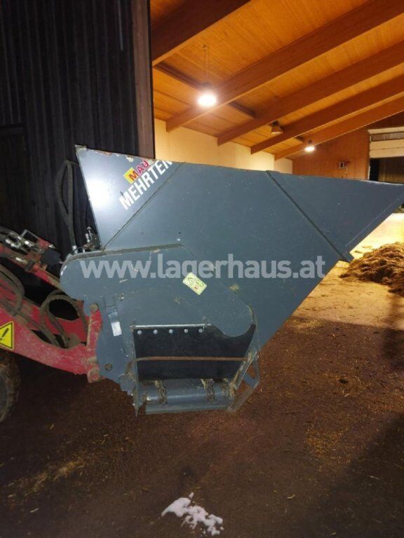 SV 911 Einstreuschaufel 3