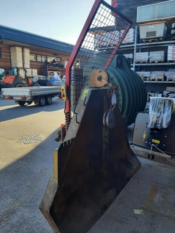 Holzknecht HS 206 BUE 2